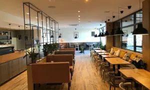 Oświęcim: Gdzie zjeść? Najlepsze restauracje na każdą kieszeń!