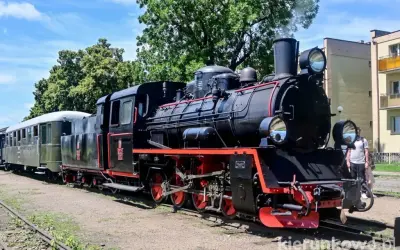Średzka Kolej Powiatowa: Skansen i parowa podróż w czasie
