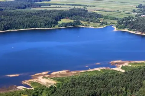 Jezioro Hańcza Kieleckie? Nie! Odkryj Zalew Chańcza i inne perły!