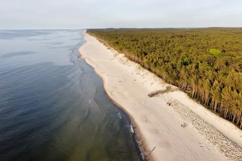 Pogorzelica: Gdzie zjeść? Moje sprawdzone miejsca i porady!