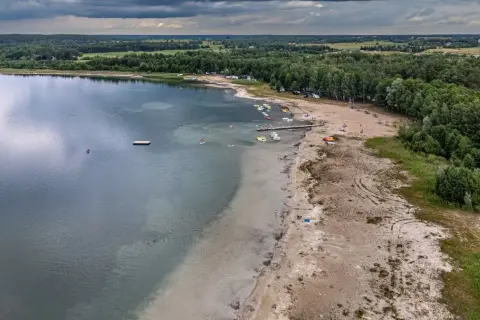 Jezioro Świętajno Narckie: Przewodnik po mazurskich Karaibach