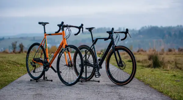 Wypożyczalnia rowerów Jezioro Czorsztyńskie: Velo, ceny, co wybrać?