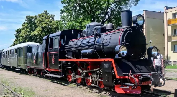 Średzka Kolej Powiatowa: Skansen i parowa podróż w czasie