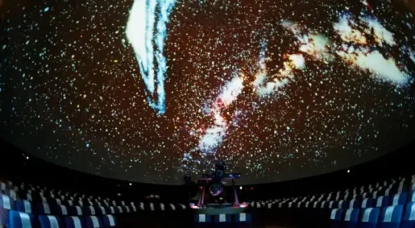 Planetarium Toruń: Odkryj kosmos! Praktyczny przewodnik i porady
