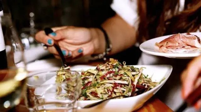 Gdzie zjeść w Inowrocławiu? Najlepsze restauracje na każdą okazję