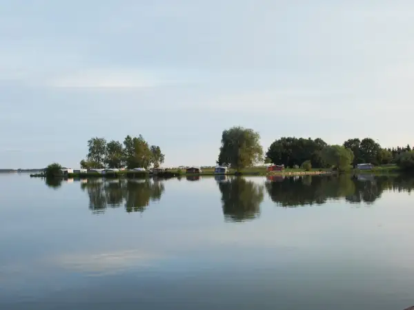 Jezioro Rozkoš (Czechy): Opinie, plaże, atrakcje czy warto jechać?